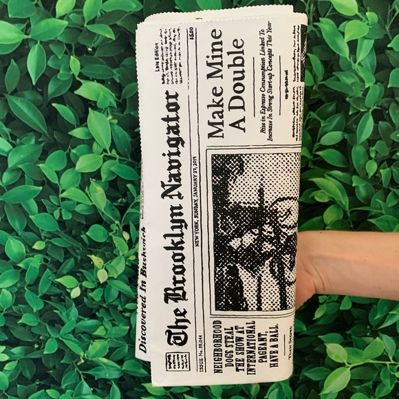 Kate Spade Glitzy Ritzy Newspaper Clutch Tyvek - Picture 5 of 8